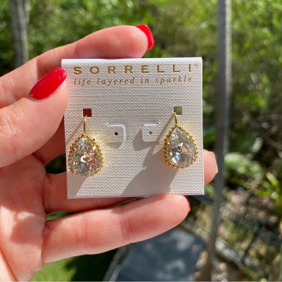 Sorrelli Pear Cut Dangle Earrings NWT - Picture 3 of 17